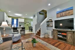 Asheville Delight: Chic Home, Prime Spot, Pets OK