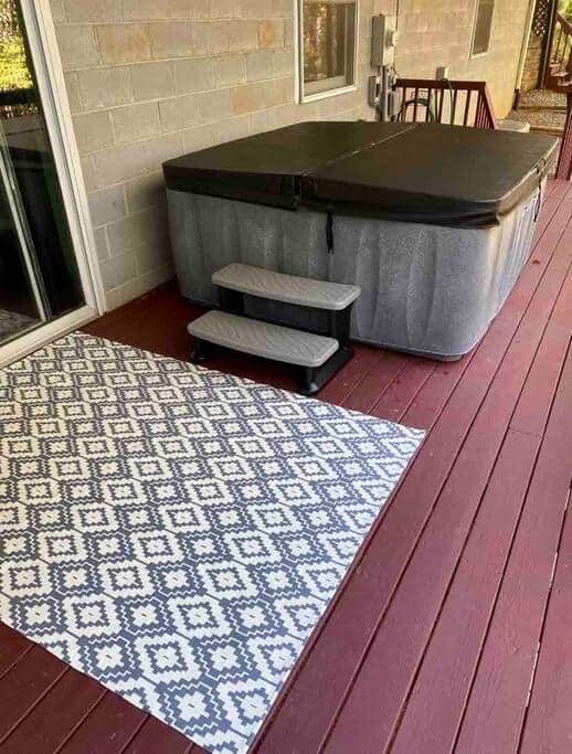 East AVL, 7 miles to Downtown, Game Room, Hot Tub