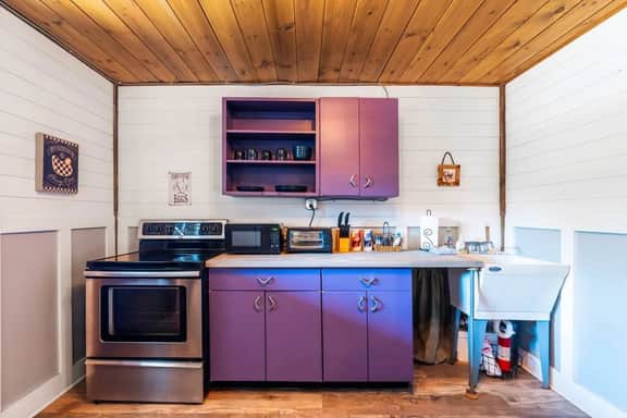 Purple Door Barn Apartment on the Farm