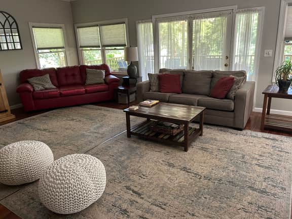 Pinners Cove: Hot Tub, Fire Pit, Prime Location