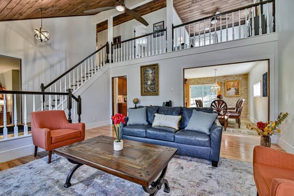 N. Asheville 5BR Retreat: Hot Tub, Fire Pit