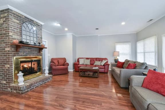 Family Asheville Mountain Retreat w/Hot Tub